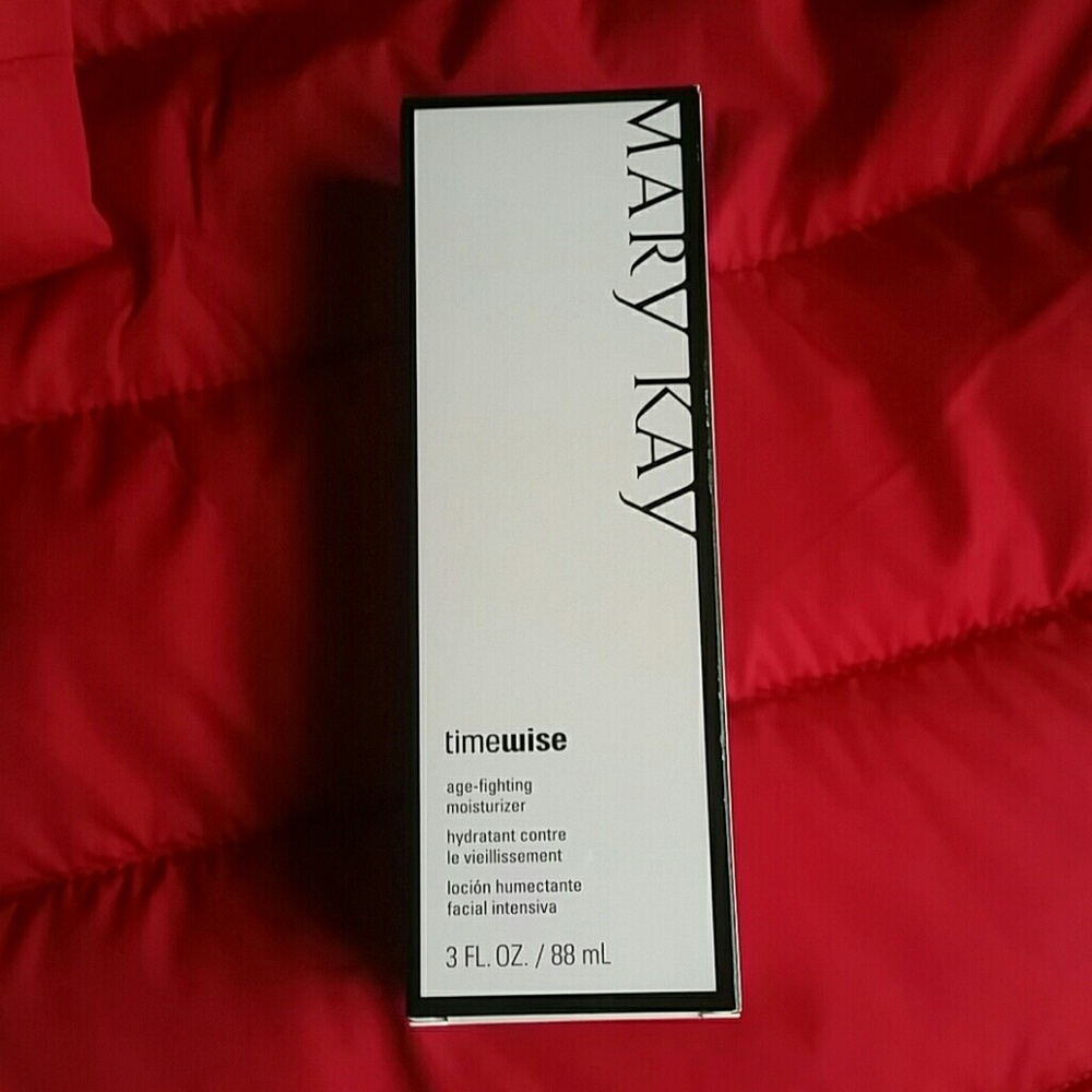 Mary Kay Time wise Age fighting moisturizer